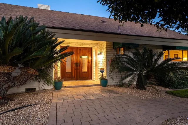 $1,200,000 | 1029 Rippey Street, El Cajon, CA 92020