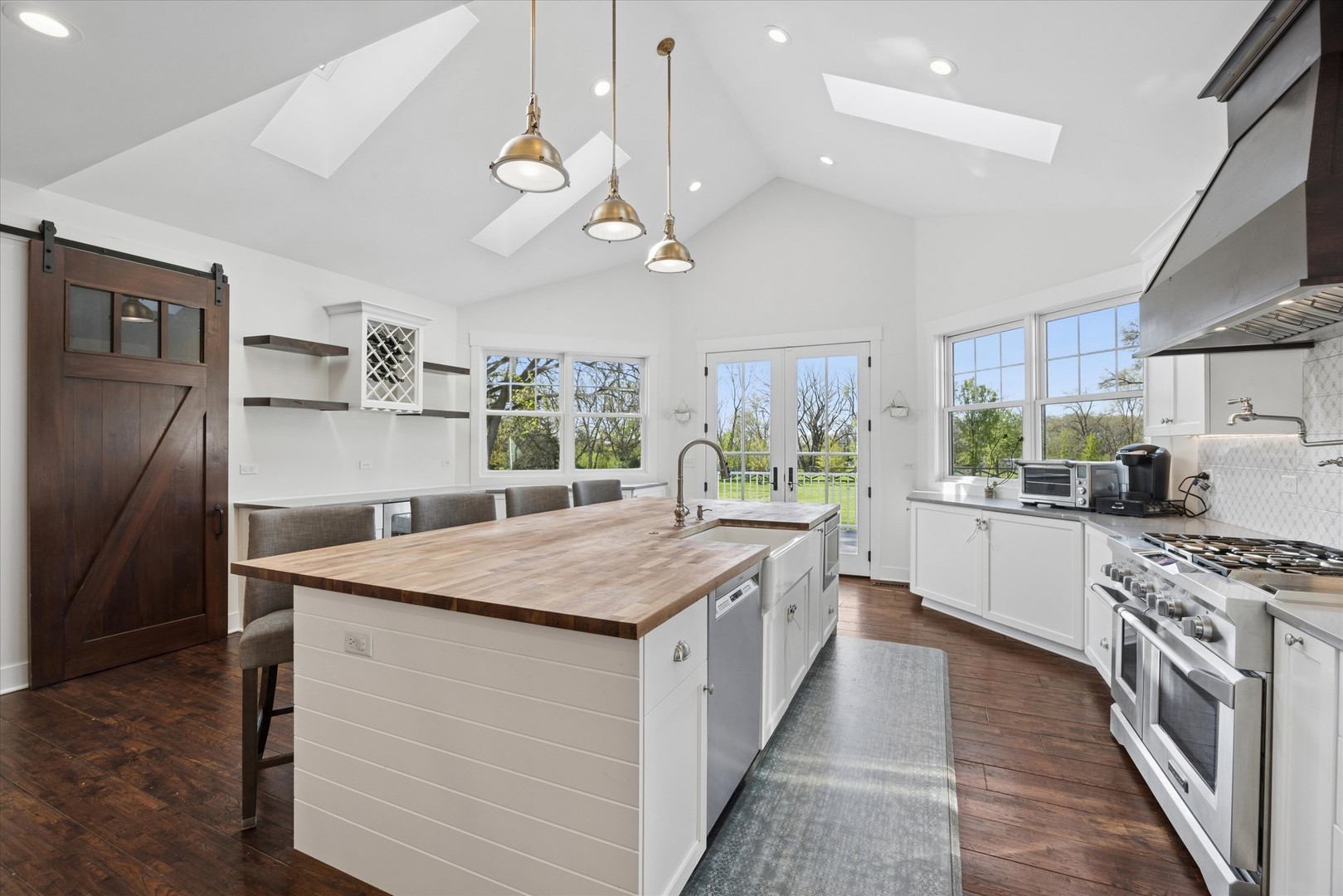 16W185 89th Street Burr Ridge, IL 60527 - Photo 13 of 44 Gallery Image 13