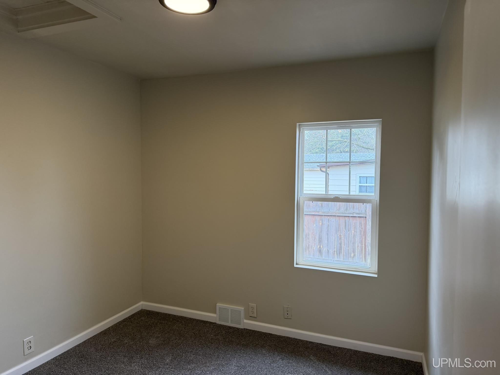 412 Case Street Kingsford, MI 49802 - Photo 15 of 30
