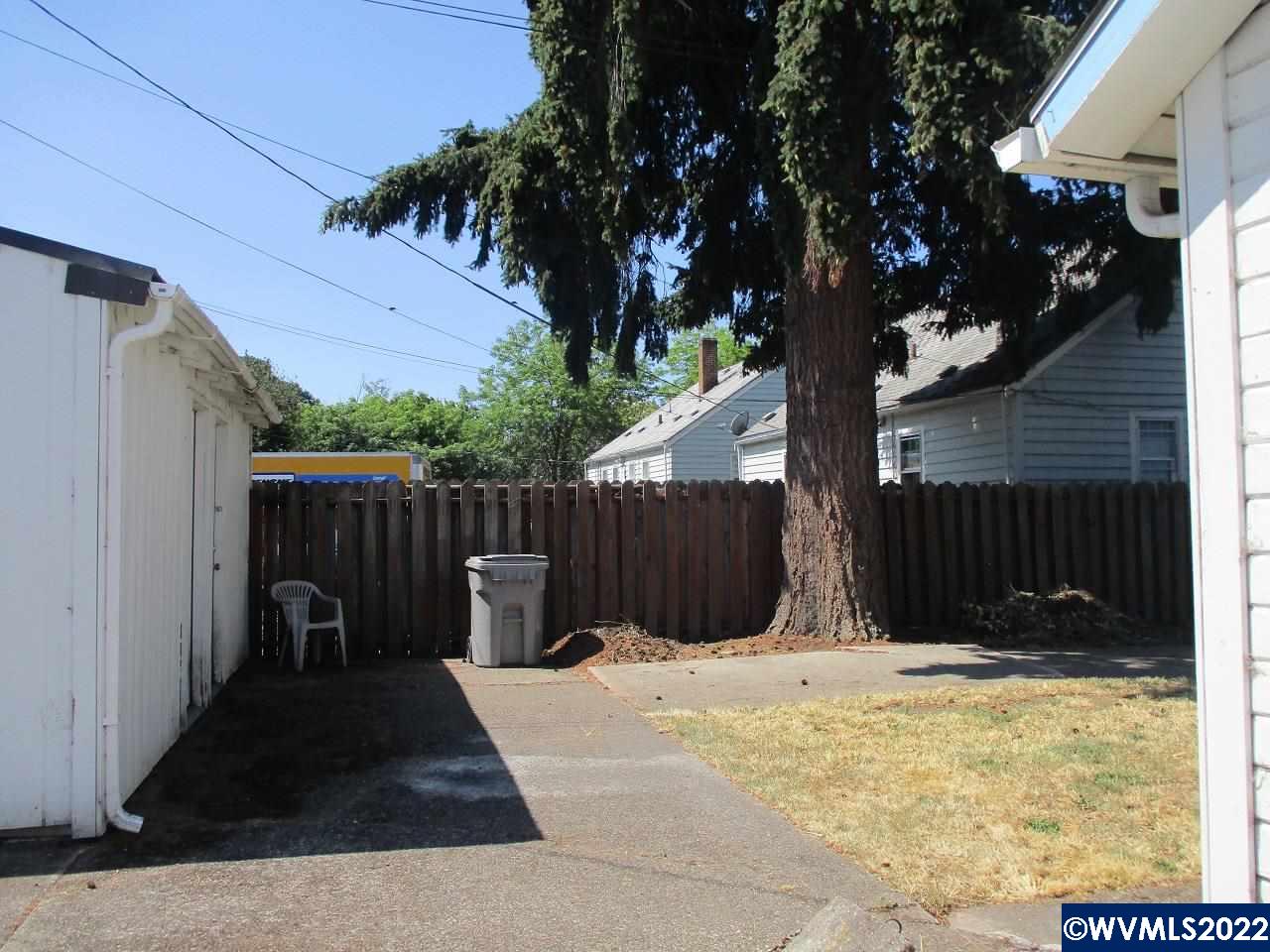 719 Southwest 4th Street Corvallis, OR 97333 - Photo 5 of 29