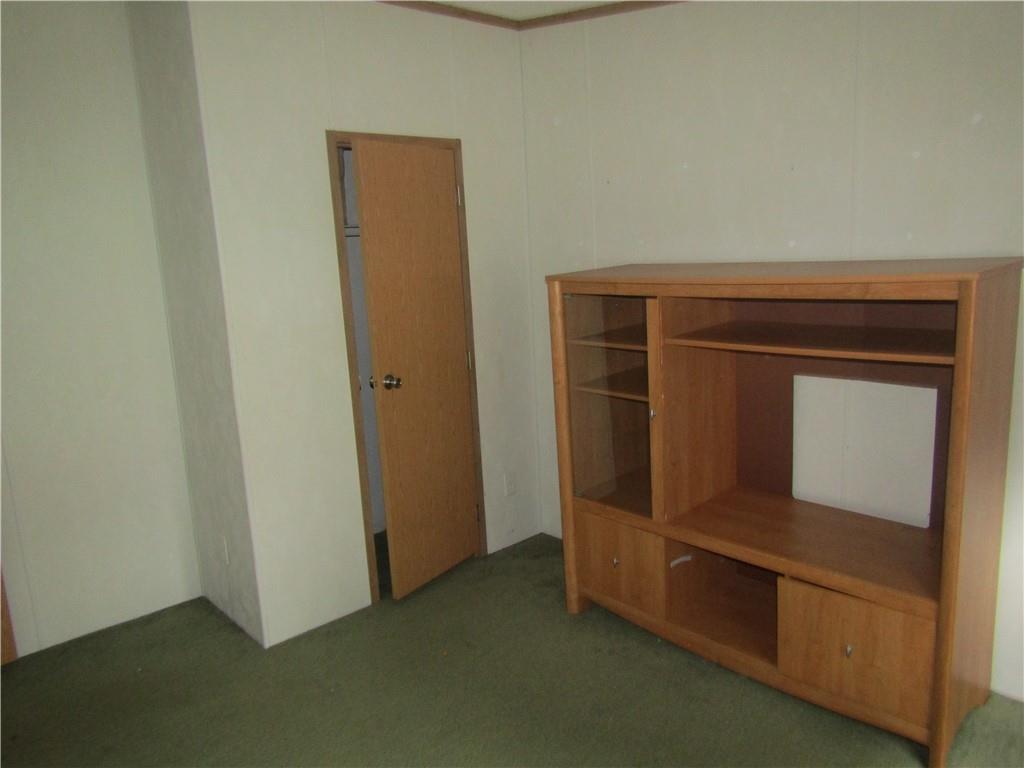 521 Williams Street Confluence, PA 15424 - Photo 14 of 38 a room with closet