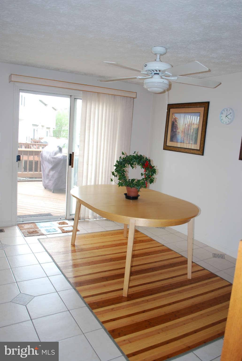 2457 Warm Spring Way Odenton, MD 21113 - Photo 3 of 29 Kitchen Eat in dining space