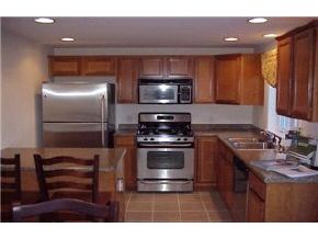 19 Ridgeview Condos, Unit 19 Rochester, NH 03939 - Photo 5 of 7