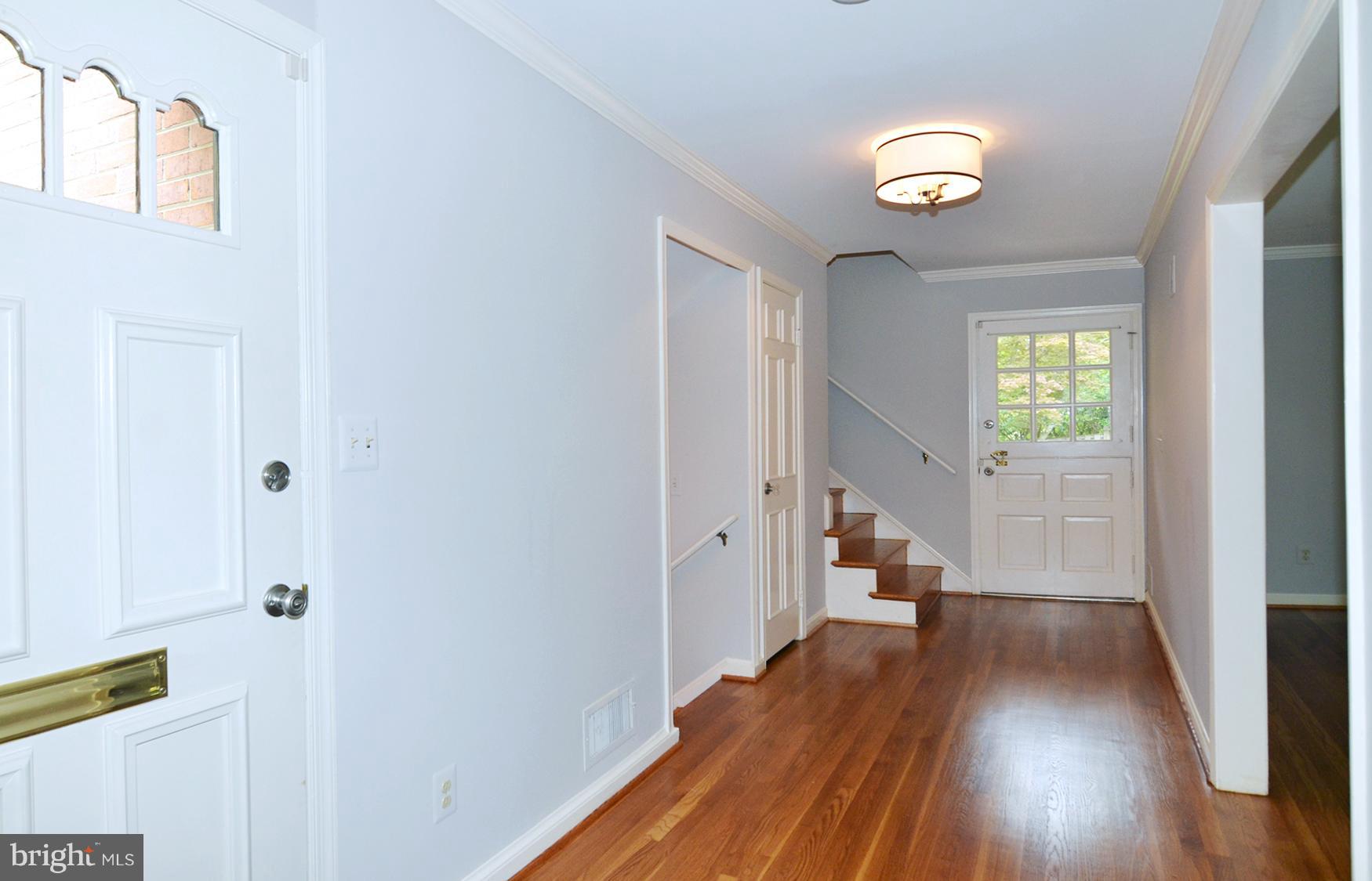 7208 Marbury Road Bethesda, MD 20817 - Photo 6 of 30 Foyer Hall