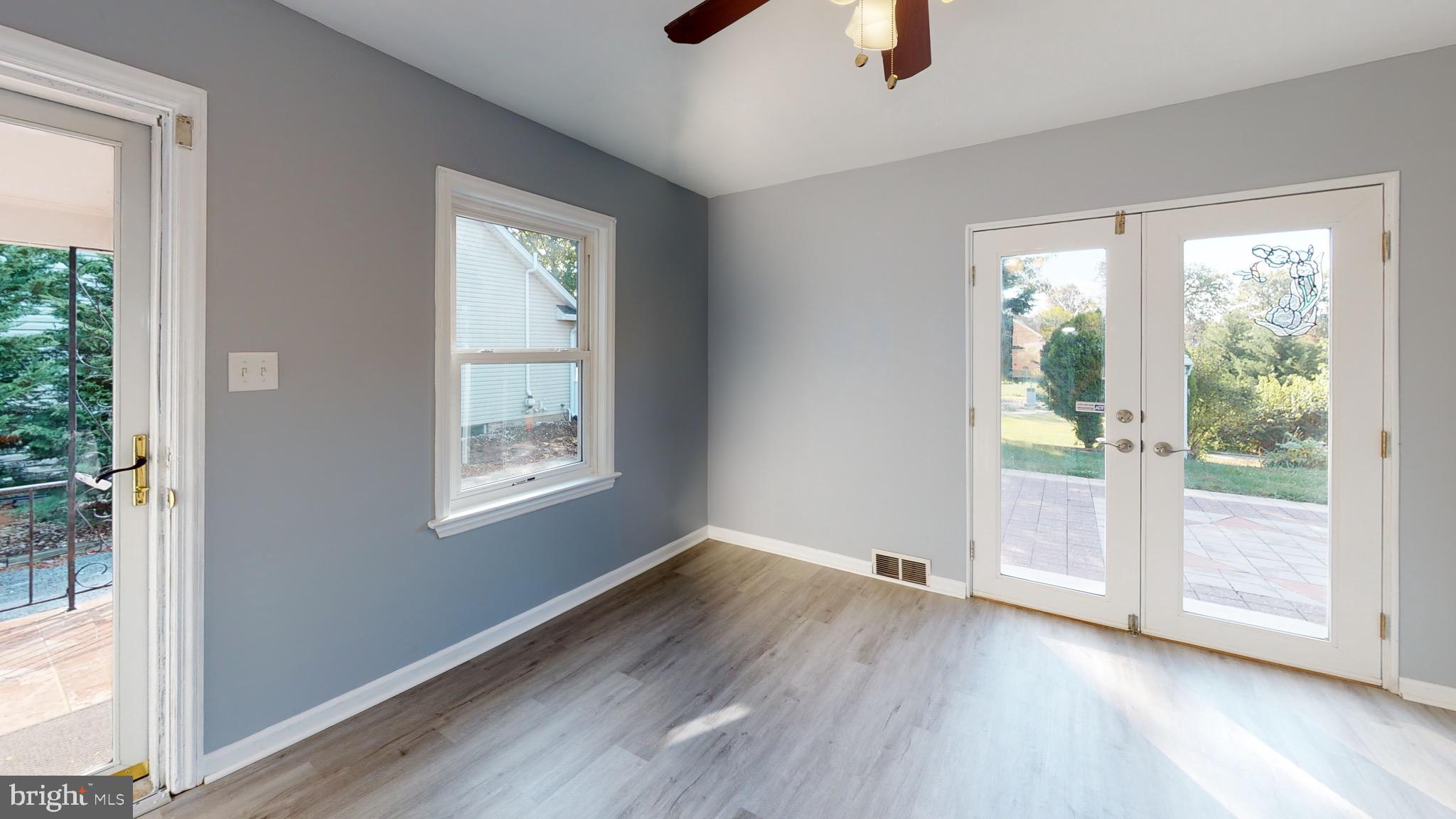 109 Clearview Road Hanover, PA 17331 - Photo 27 of 47 Dining room