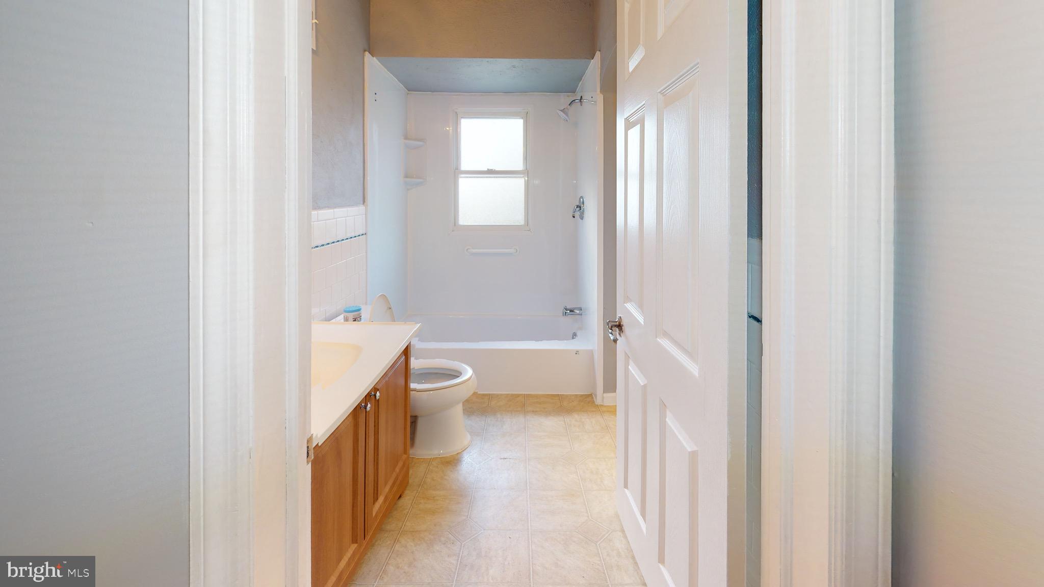 109 Clearview Road Hanover, PA 17331 - Photo 33 of 47 1st floor full bath