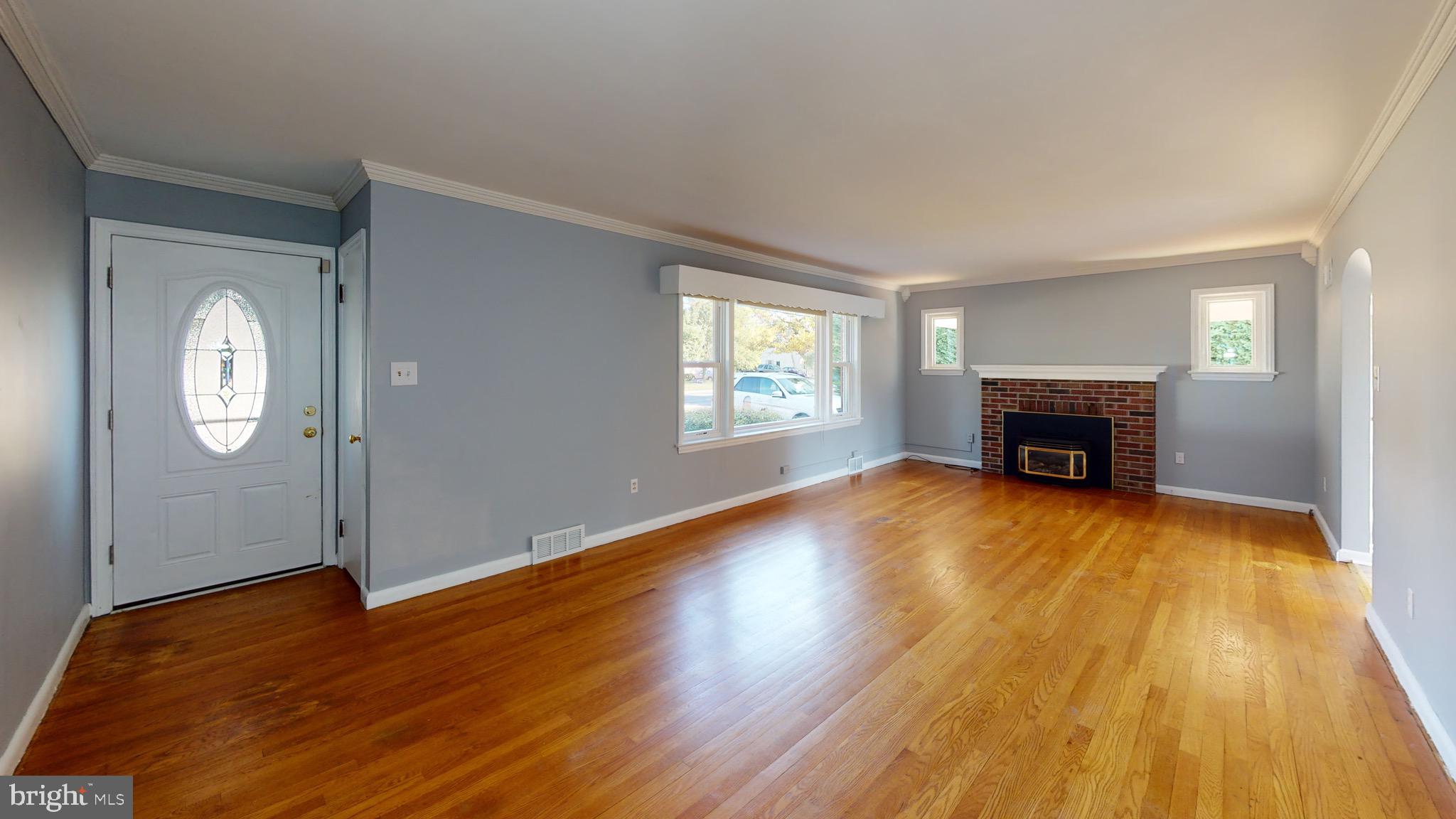 109 Clearview Road Hanover, PA 17331 - Photo 36 of 47 Living room