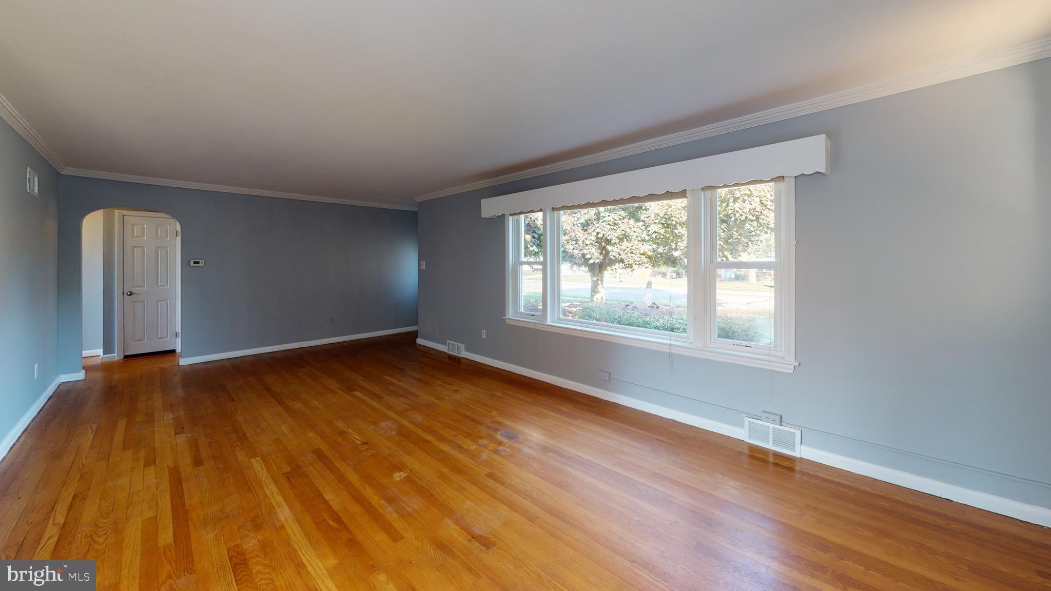 109 Clearview Road Hanover, PA 17331 - Photo 37 of 47 Living room