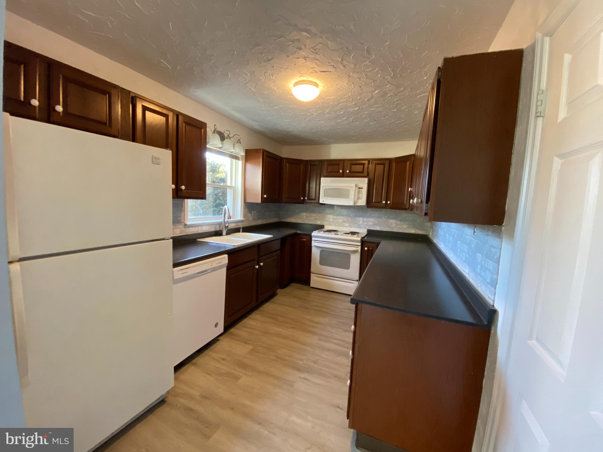 109 Clearview Road Hanover, PA 17331 - Photo 8 of 47 Gallery Image 8
