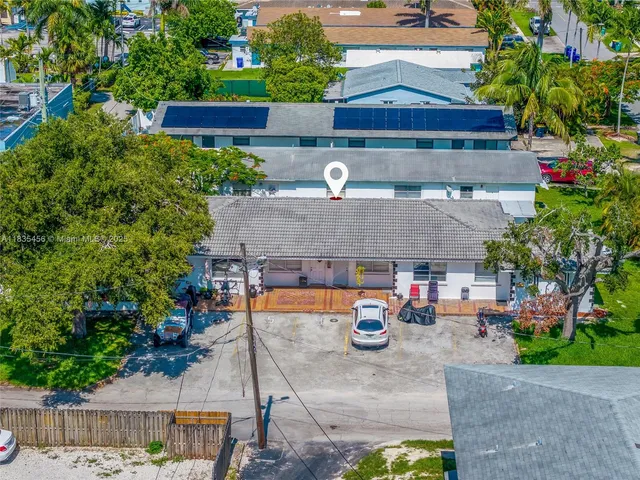 $1,199,000 | 213 Southeast Park Street, Dania Beach, FL 33004