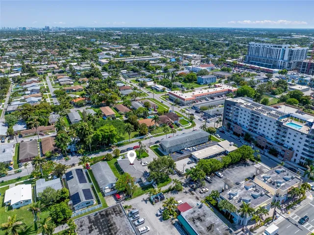 $1,199,000 | 213 Southeast Park Street, Dania Beach, FL 33004