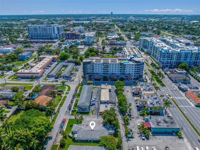 $1,199,000 | 213 Southeast Park Street, Dania Beach, FL 33004