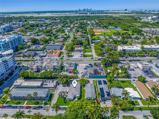 $1,199,000 | 213 Southeast Park Street, Dania Beach, FL 33004