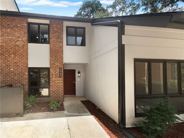 $367,500 | 3224 Clairmont N Northeast, Atlanta, GA 30329