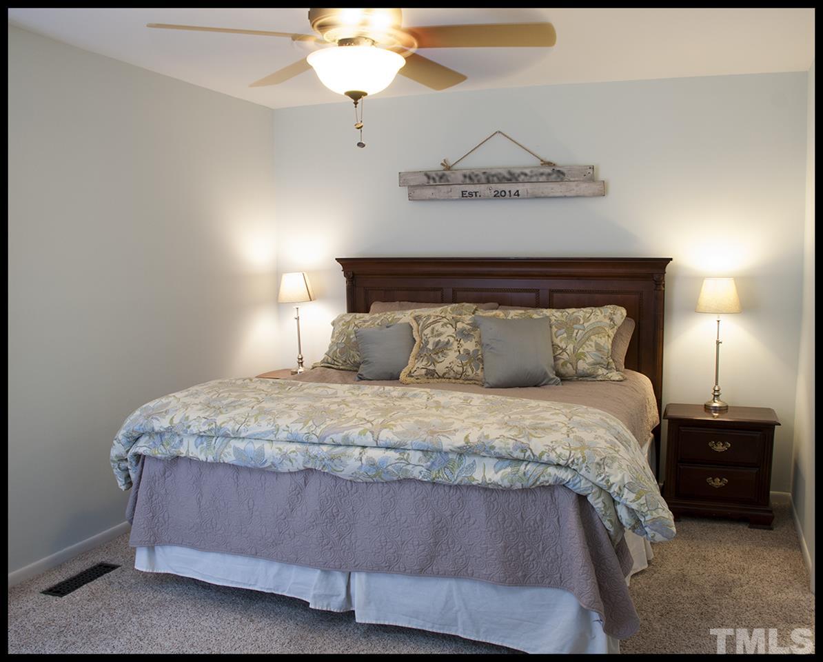 19 Pinnacle Road Durham, NC 27705 - Photo 10 of 17