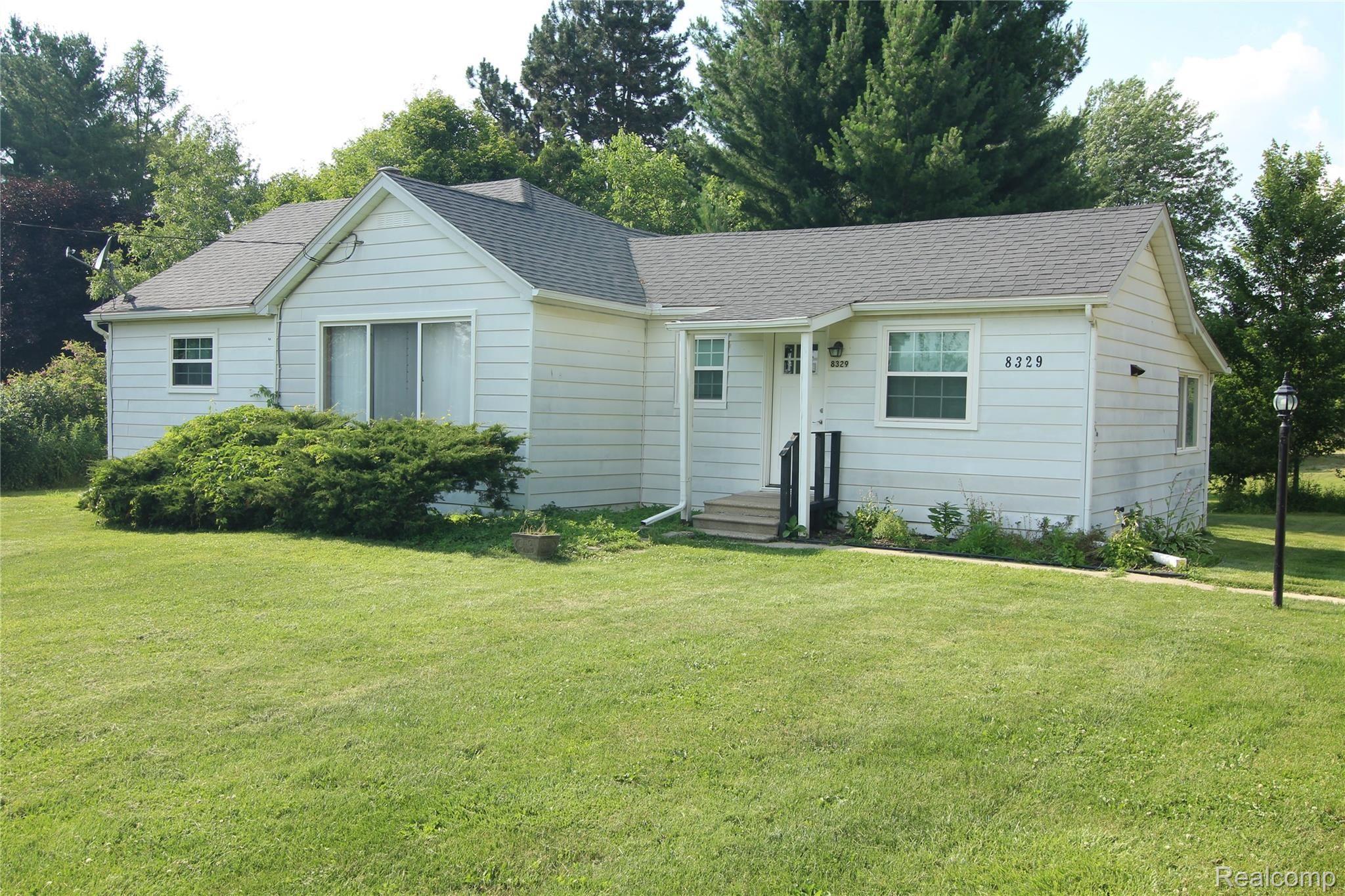 8329 Tubspring Road Almont, MI 48003 - Photo 1 of 37 IMG_1810.JPG