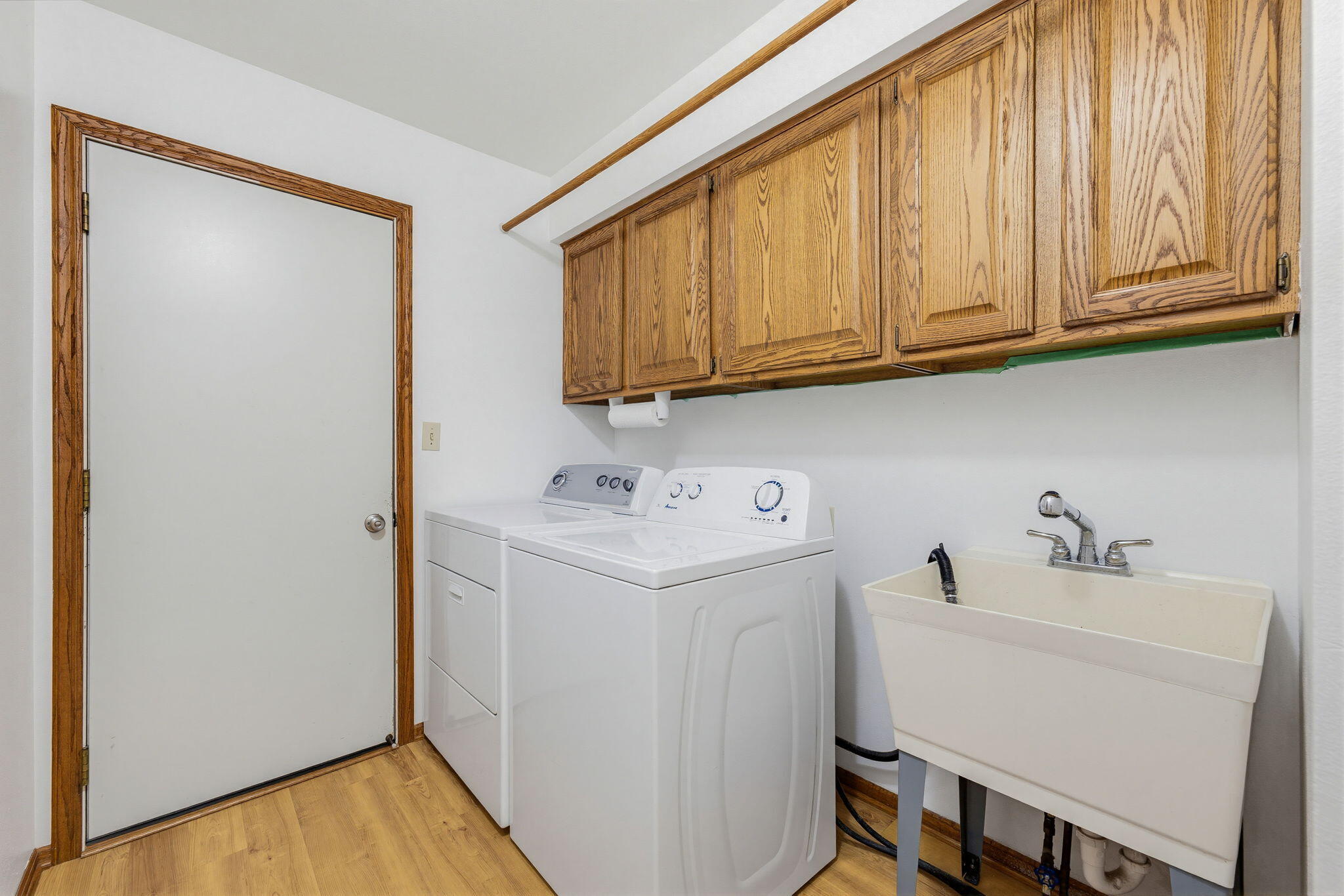 6912 North Tichigan Road Waterford, WI 53185 - Photo 22 of 52 Laundry Room