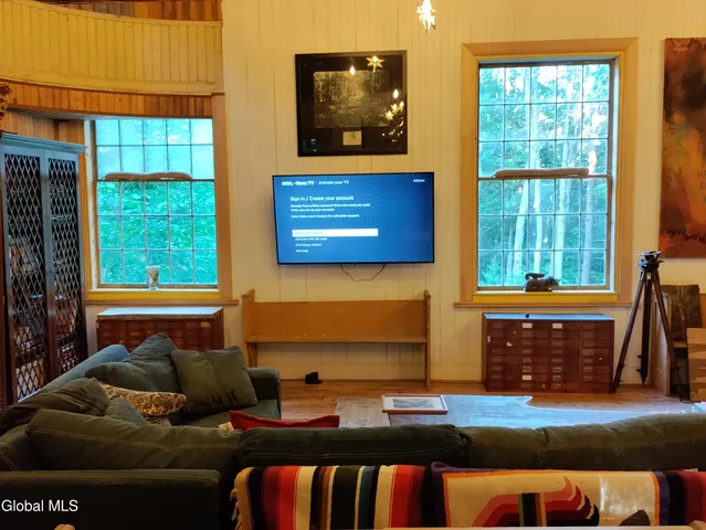 $880,000 | 820 Trout Lake Road, Bolton, NY 12814