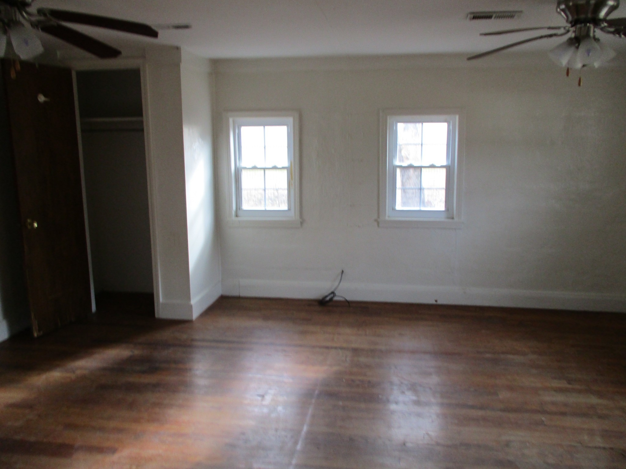 2055 Bend Road Clarksville, TN 37040 - Photo 3 of 9