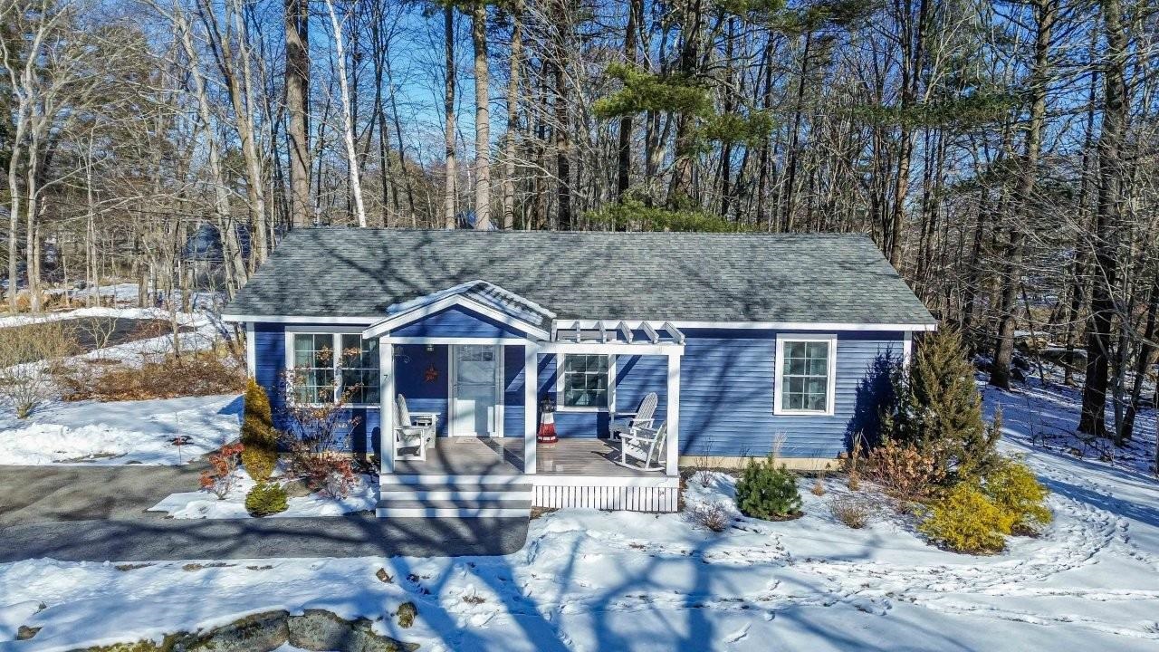 7 Dean Road York, ME 03909 - Photo 4 of 48 Gallery Image 4