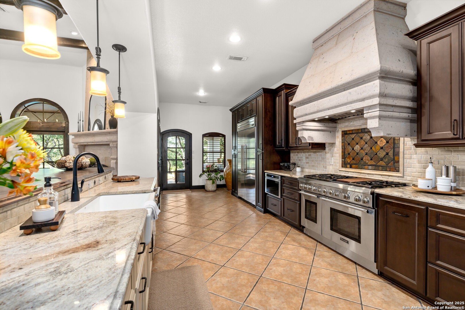 317 Park Ridge Boerne, TX 78006 - Photo 14 of 31