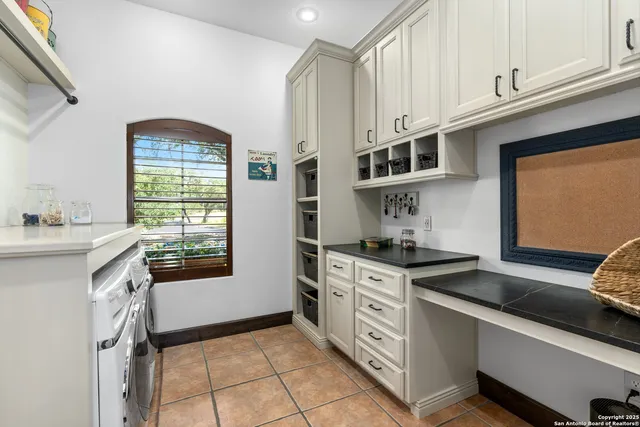 $1,425,000 | 317 Park Ridge, Boerne, TX 78006