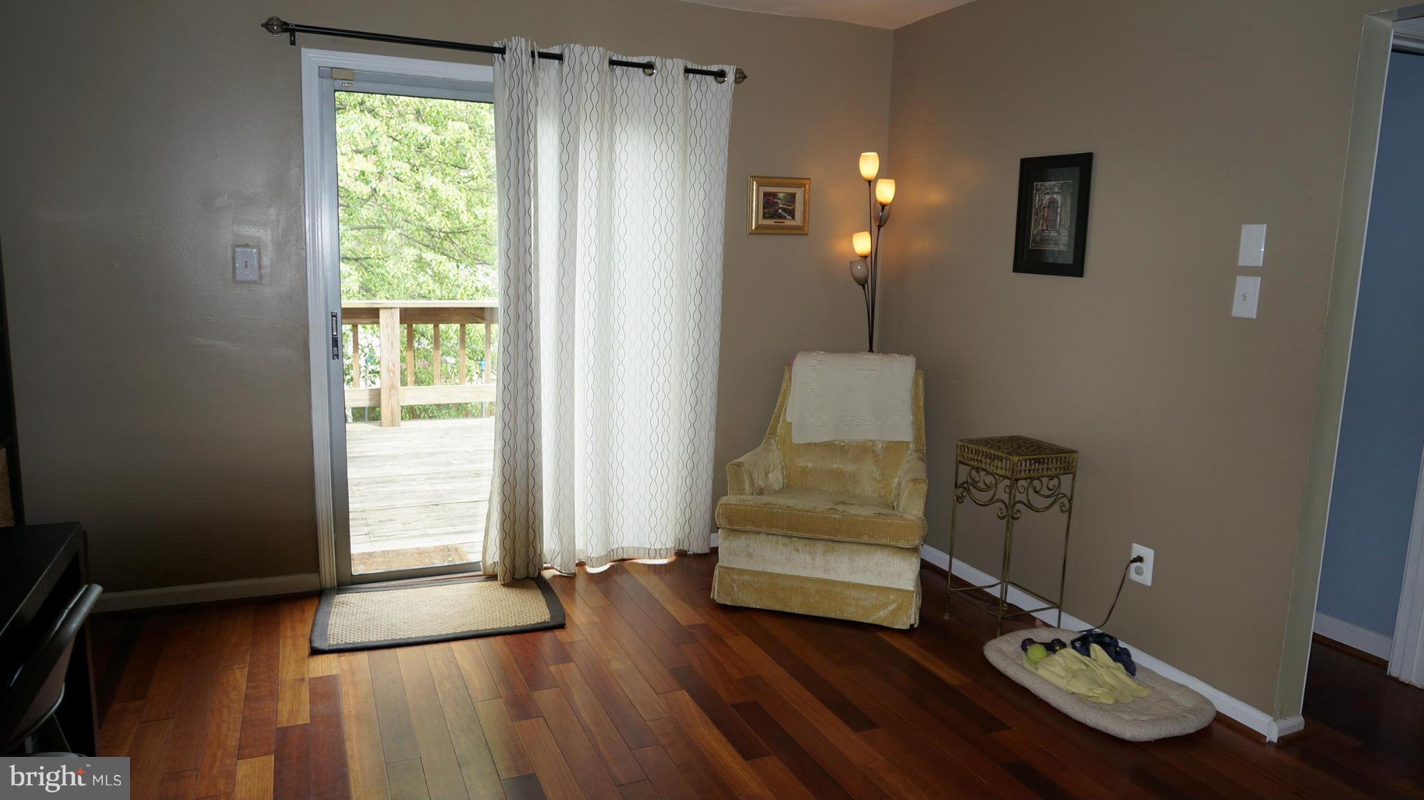 306 South Irving Road Sterling, VA 20164 - Photo 5 of 20 Dining Room