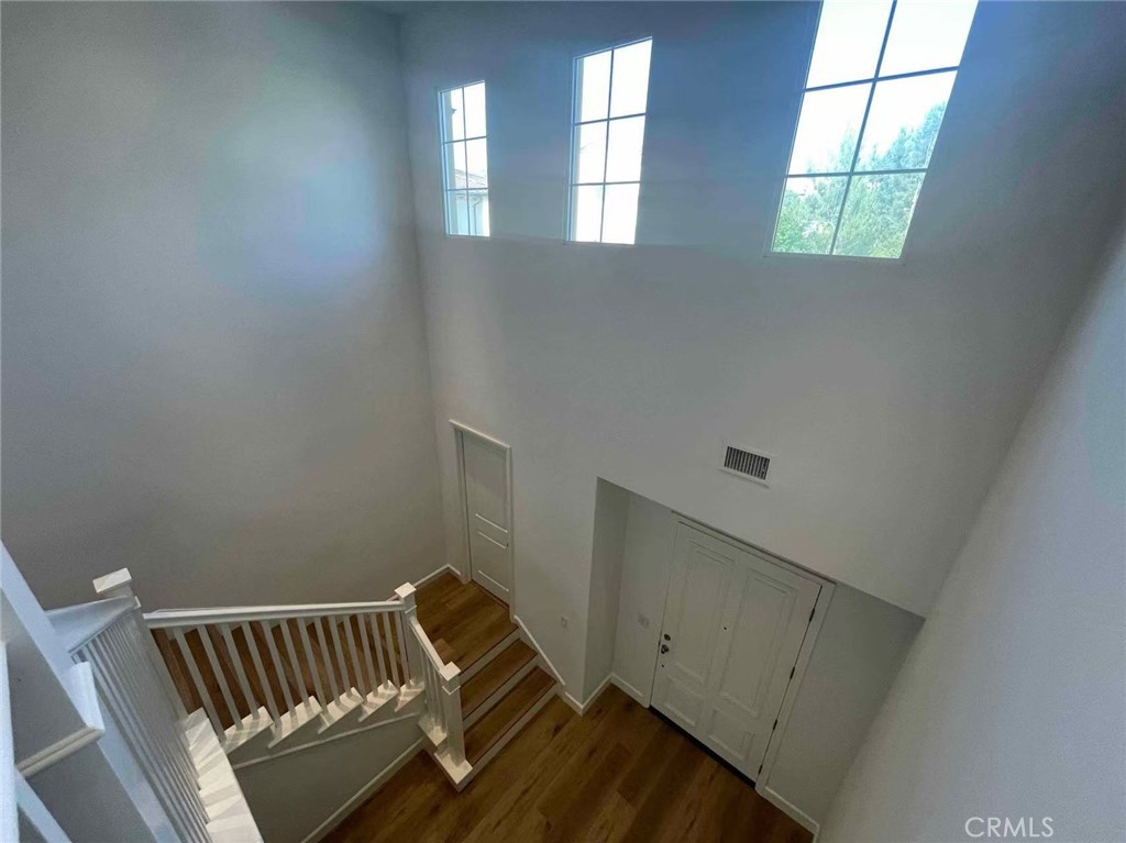 148 Stallion Irvine, CA 92602 - Photo 4 of 17