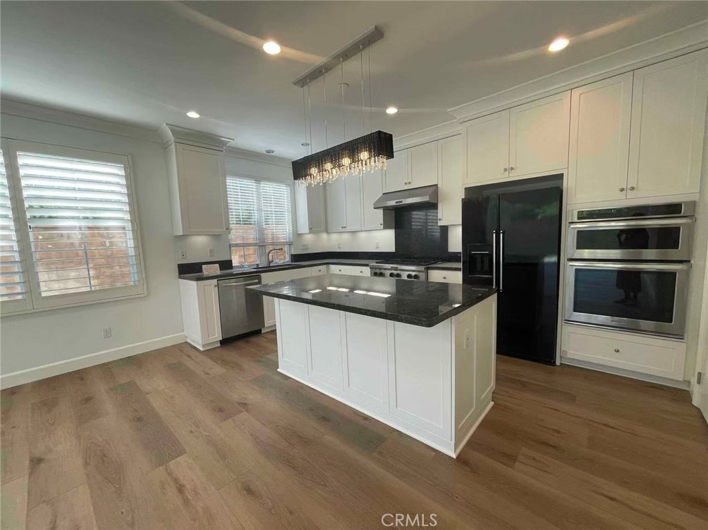 148 Stallion Irvine, CA 92602 - Photo 9 of 17