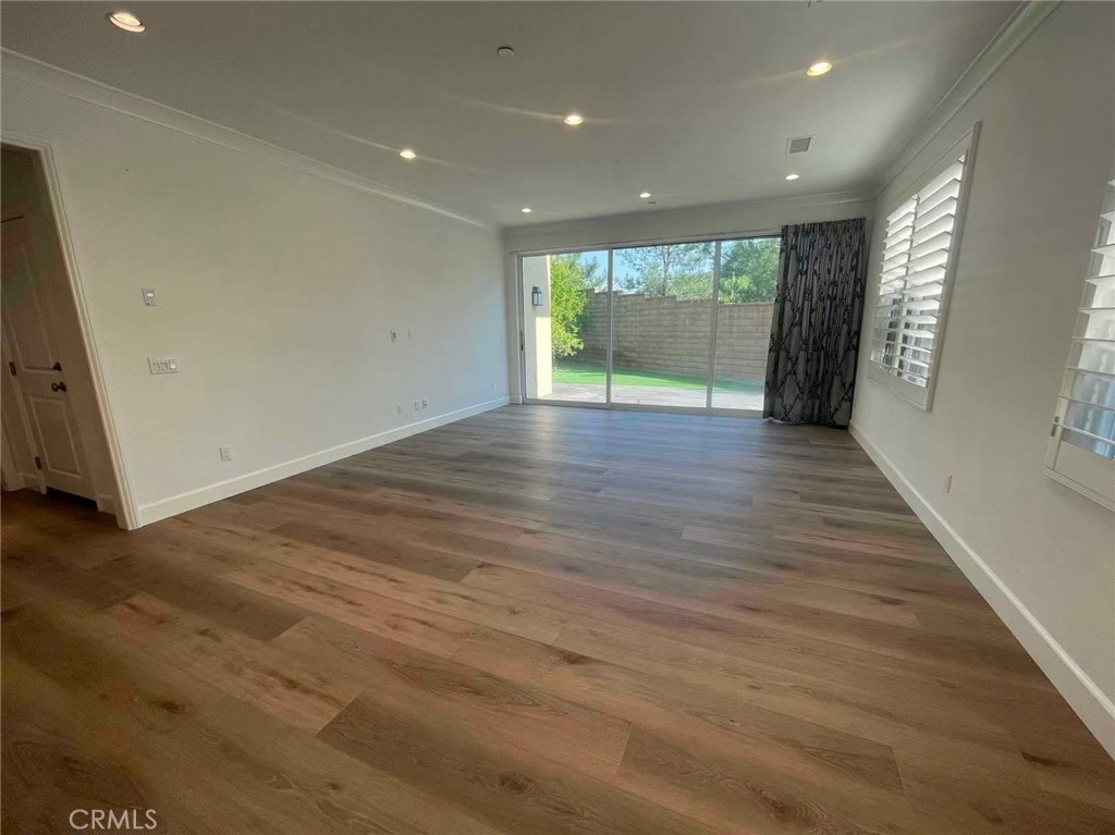 148 Stallion Irvine, CA 92602 - Photo 10 of 17