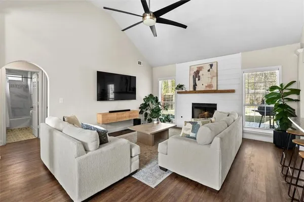 $2,500 | 759 1st Street, Lawrenceville, GA 30046