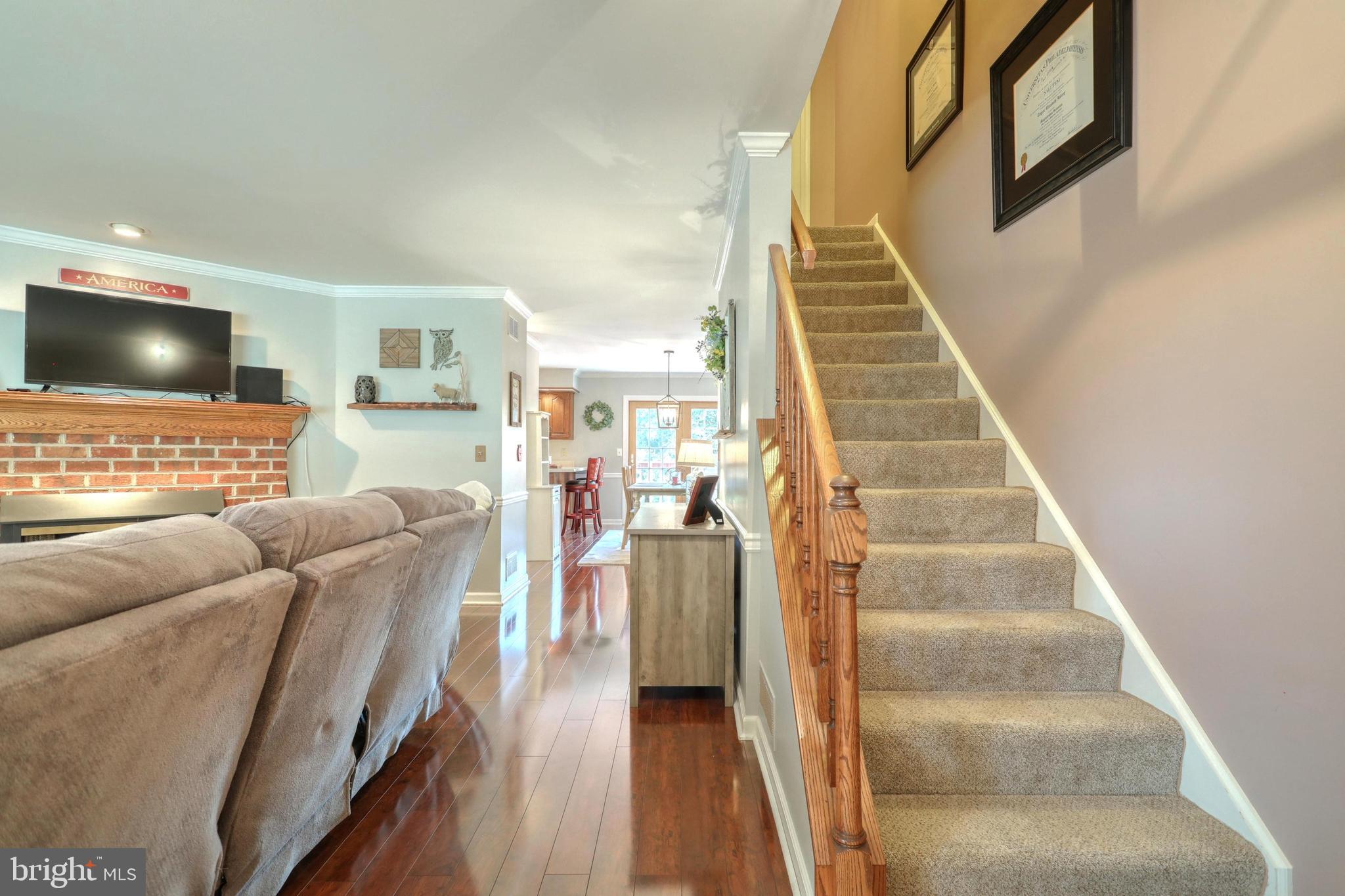 102 Chambers Ridge York, PA 17402 - Photo 5 of 38 Gallery Image 5