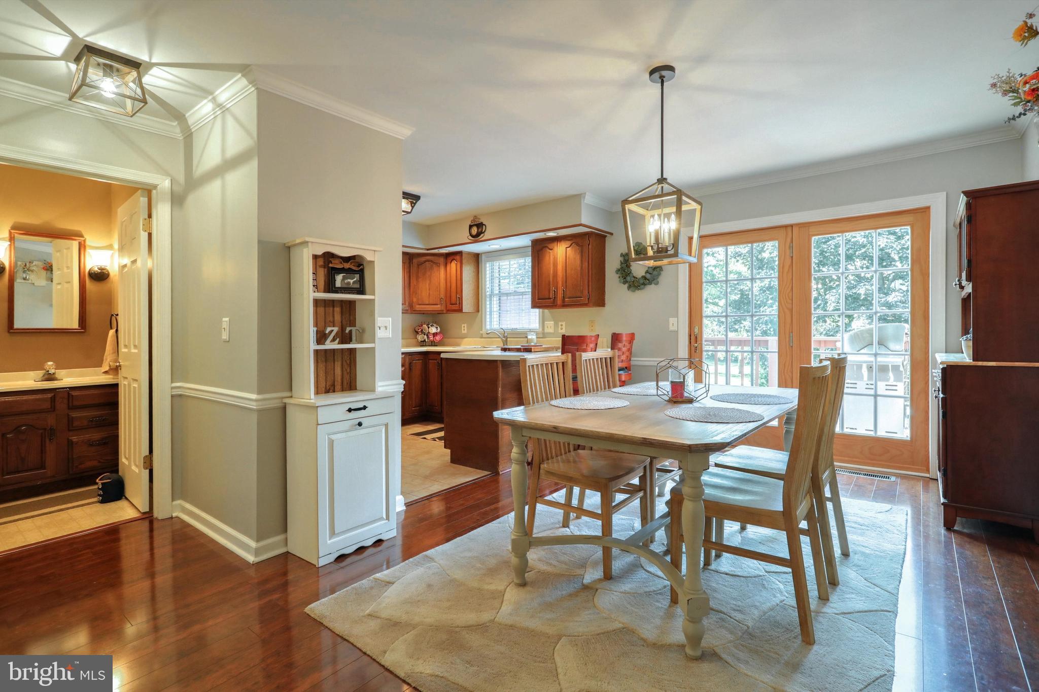 102 Chambers Ridge York, PA 17402 - Photo 10 of 38 Gallery Image 10