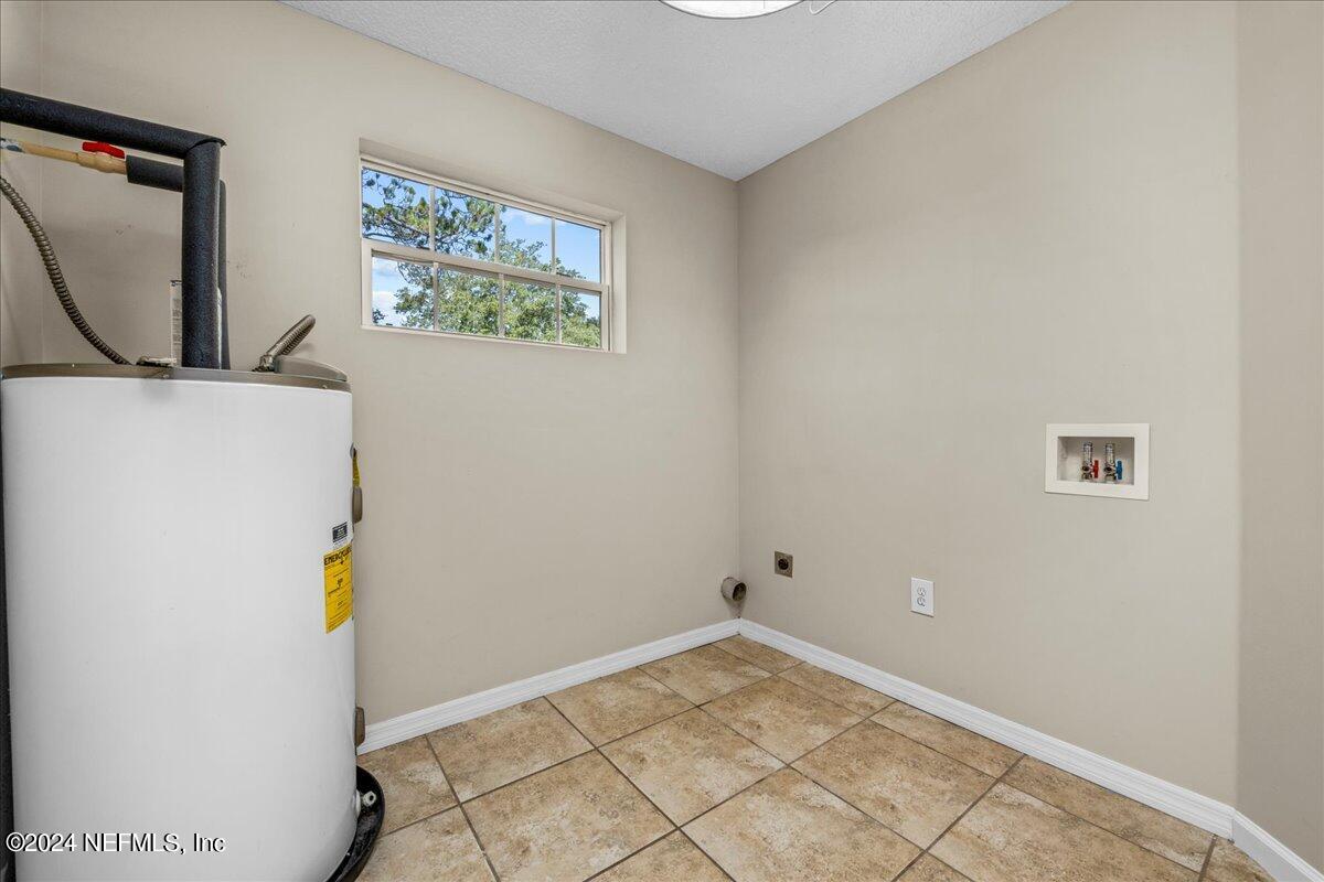 260 Brickyard Road Middleburg, FL 32068 - Photo 15 of 52 a view of utility room