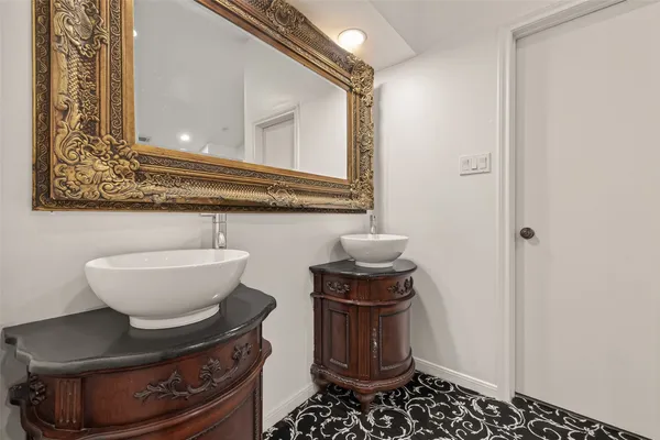 $1,950 | 3517 Denio Drive, Houston, TX 77082