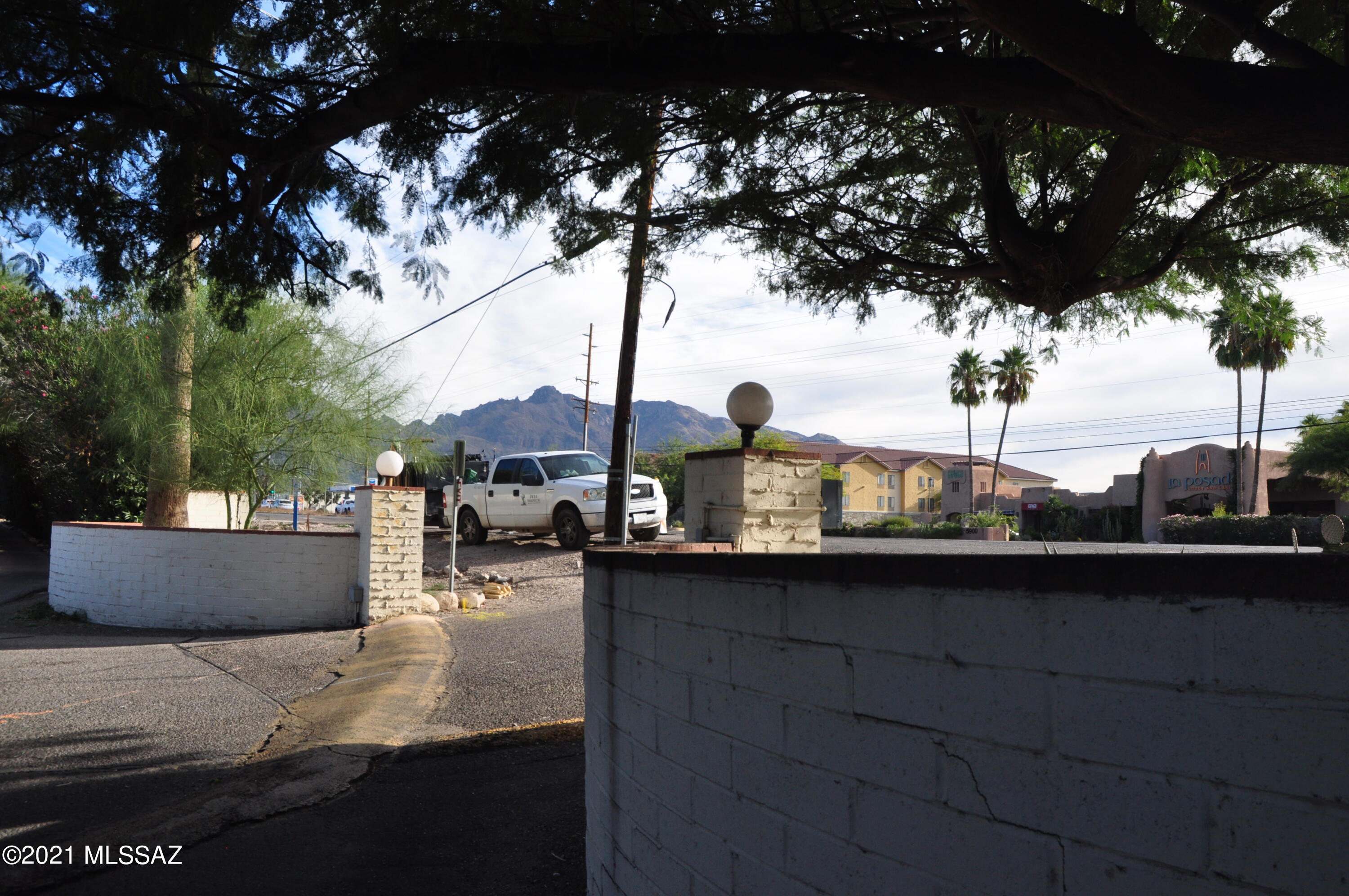 5901 North Oracle Road, Unit 2 Tucson, AZ 85704 - Photo 19 of 19