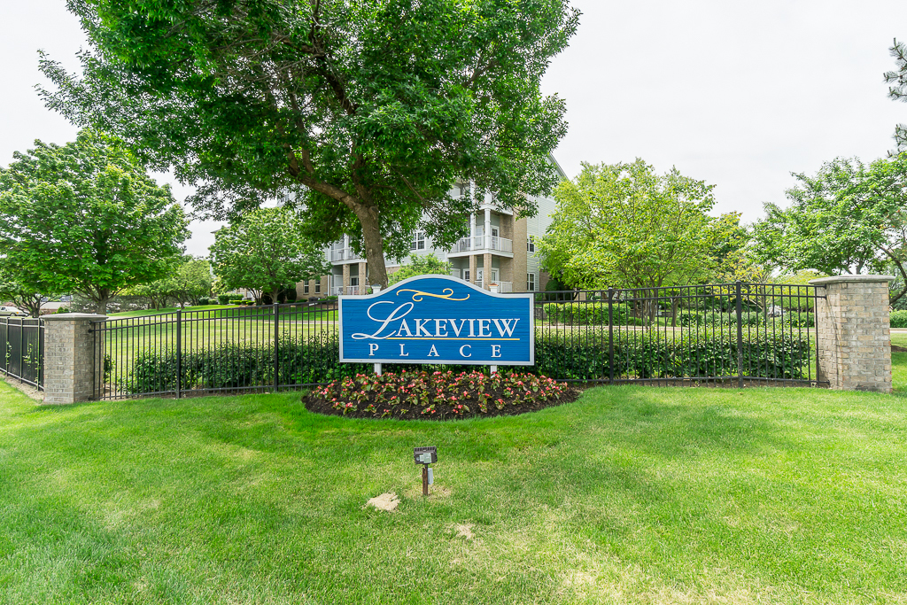 1291 West Lake Street, Unit 103 Addison, IL 60101 - Photo 2 of 22