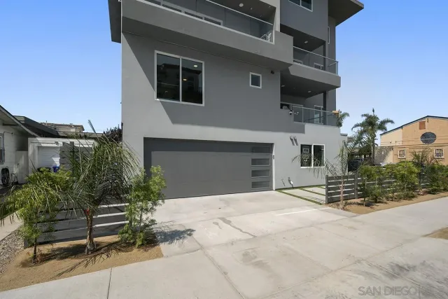 $5,345 | 4004 Ohio Street, Unit 2, San Diego, CA 92104