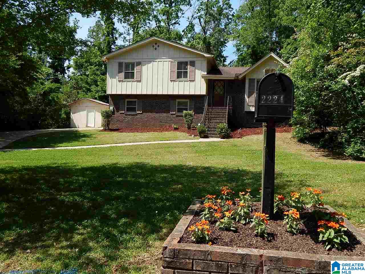 2224 Blue Ridge Boulevard Birmingham, AL 35226 - Photo 2 of 50