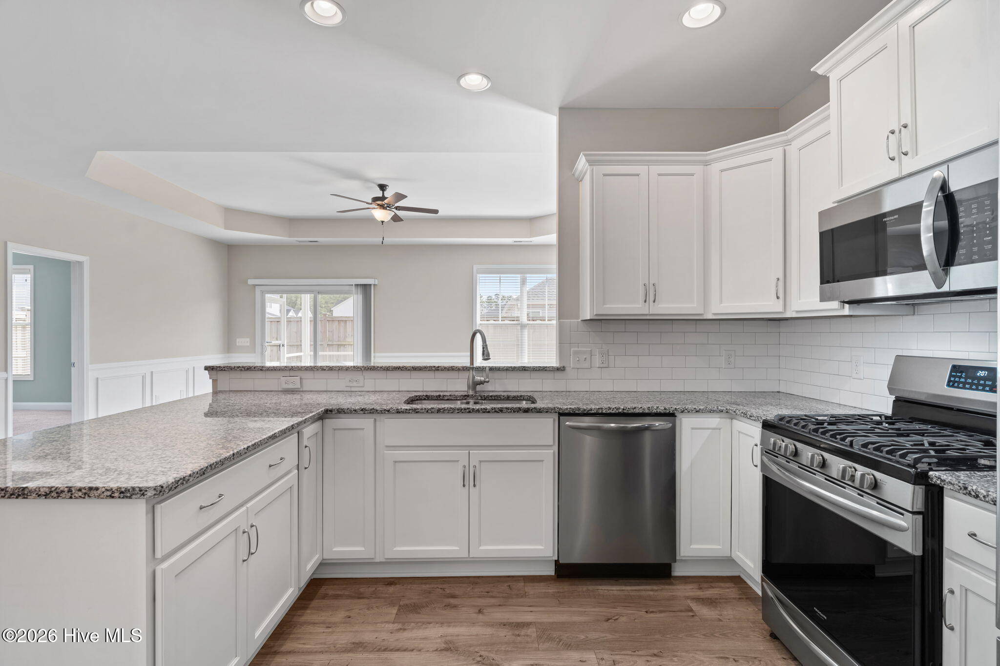 6413 Pinnacle Point Winnabow, NC 28479 - Photo 12 of 31 kitchen 5