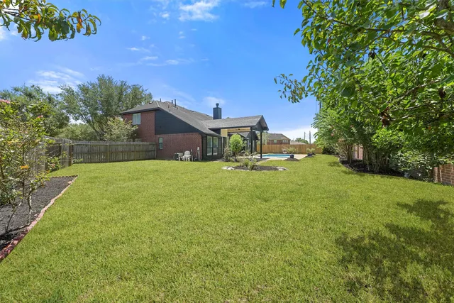 $435,000 | 5703 Ashbury Trails Court, Sugar Land, TX 77479