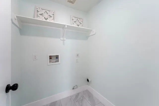 $435,000 | 5703 Ashbury Trails Court, Sugar Land, TX 77479