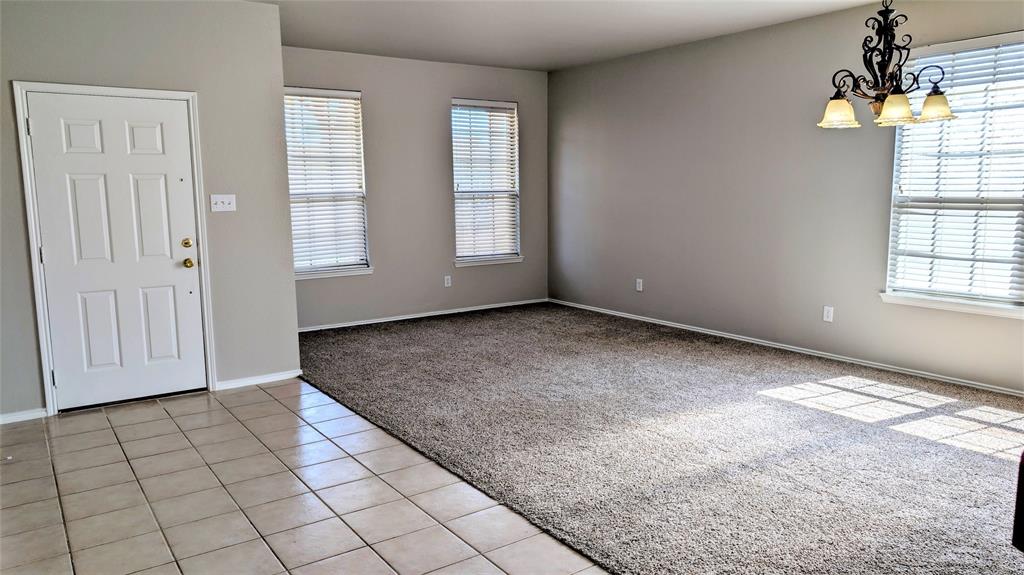 4340 Highgate Road Fort Worth, TX 76244 - Photo 4 of 40