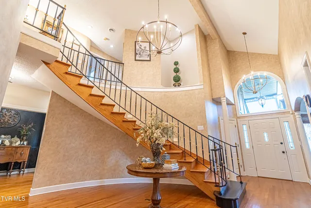 $995,000 | 469 Winterham Drive, Abingdon, VA 24211