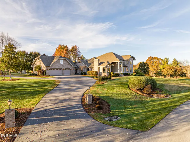 $995,000 | 469 Winterham Drive, Abingdon, VA 24211