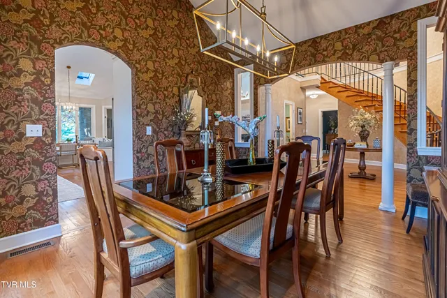 $995,000 | 469 Winterham Drive, Abingdon, VA 24211