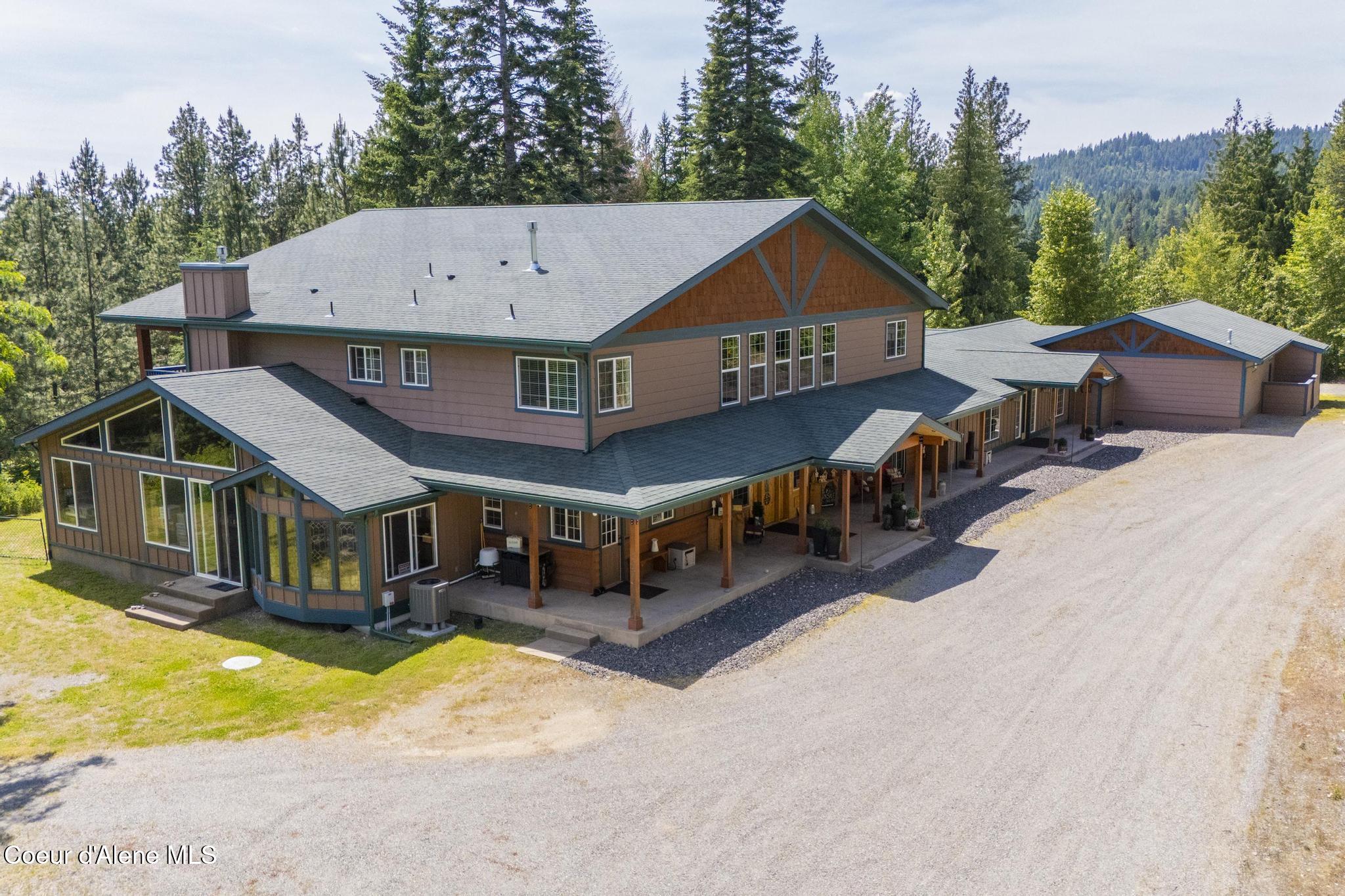 15964 North Songbird Lane Rathdrum, ID 83858 - Photo 3 of 83 Unique and stunning home
