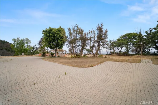 $6,950,000 | 25 Encino Avenue, Camarillo, CA 93010