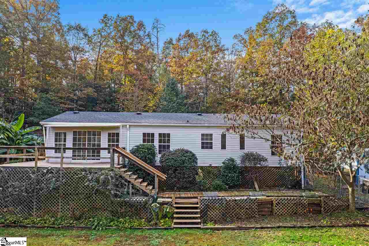 505 Robinson Road Greer, SC 29651 - Photo 2 of 29