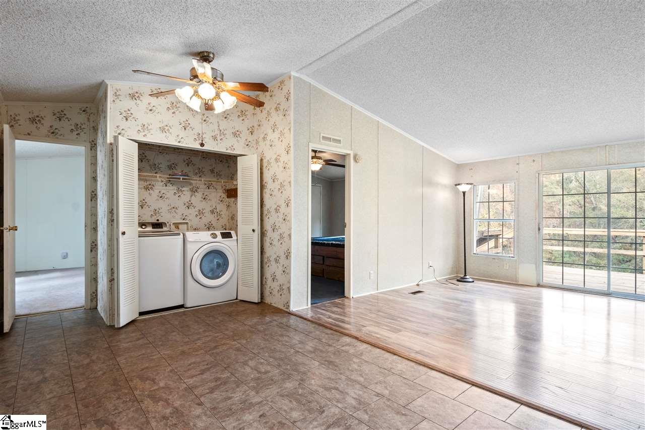 505 Robinson Road Greer, SC 29651 - Photo 18 of 29